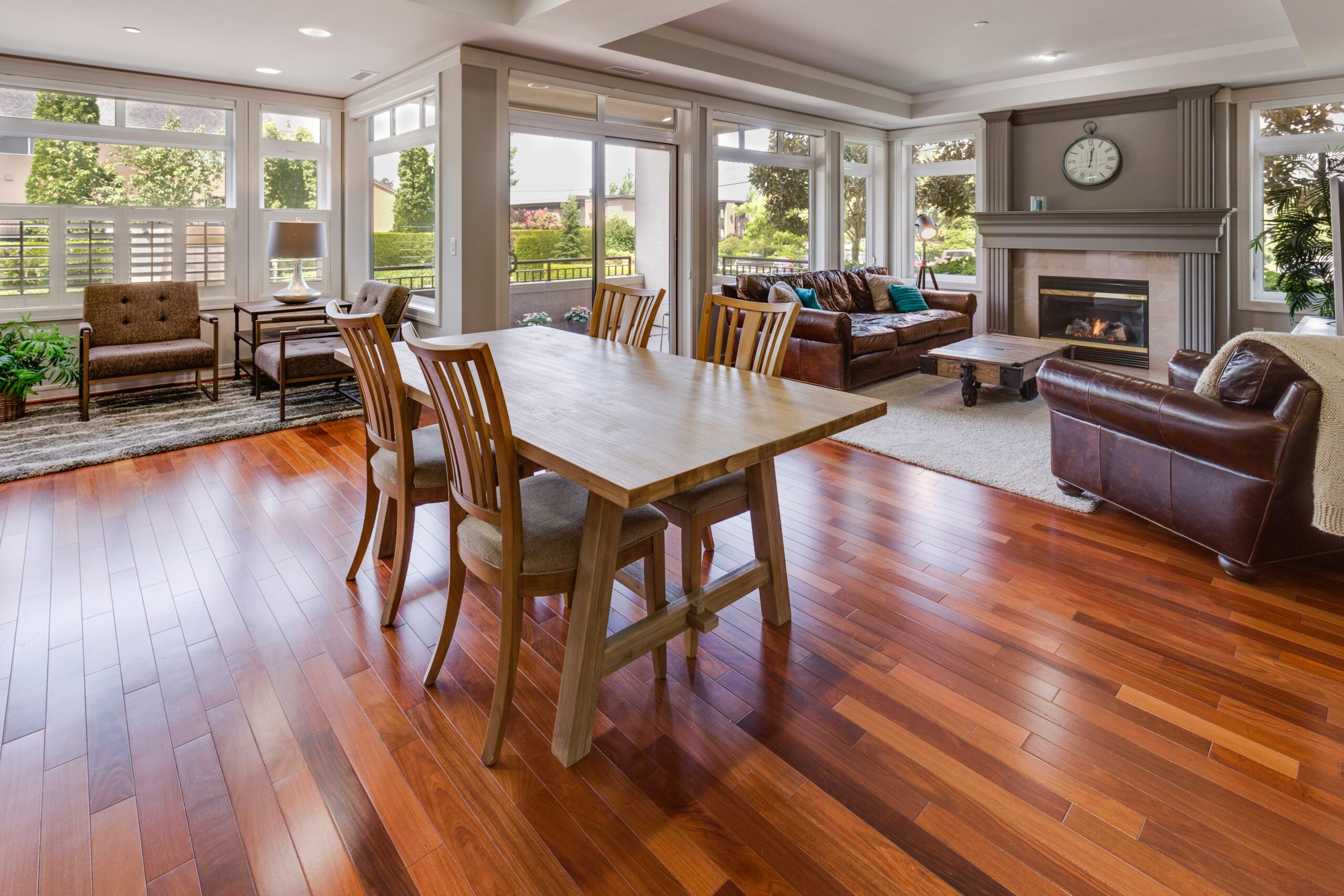 Laminate Flooring vs Hardwood
