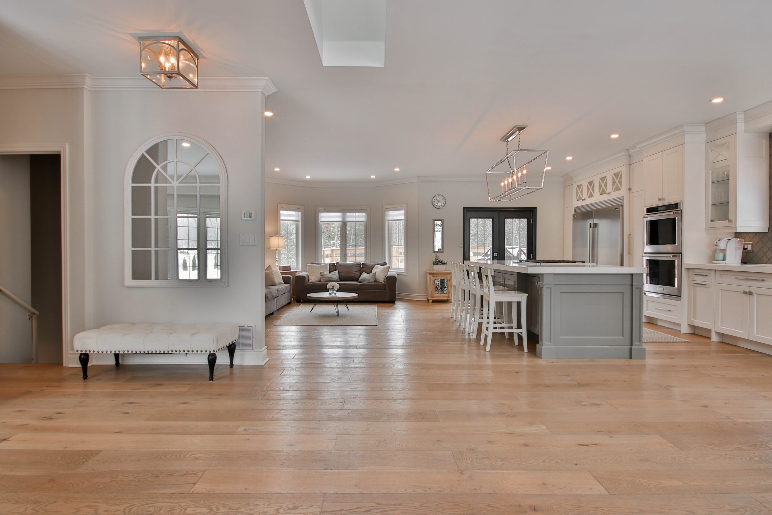 Laminate Flooring vs Hardwood: Which Is Best for You?