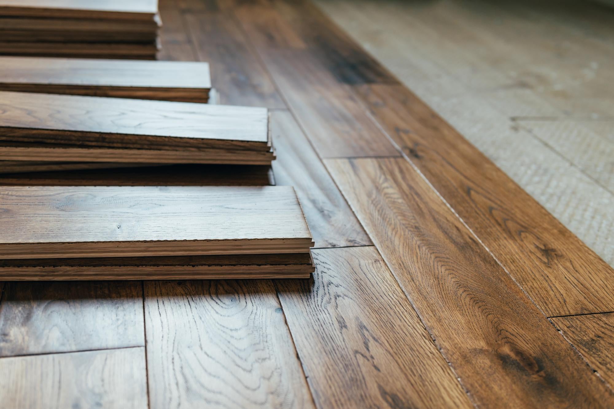 Flooring vs Laminate